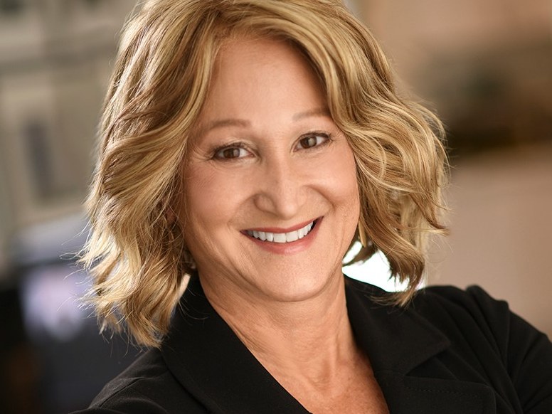 Suzanne Robinson